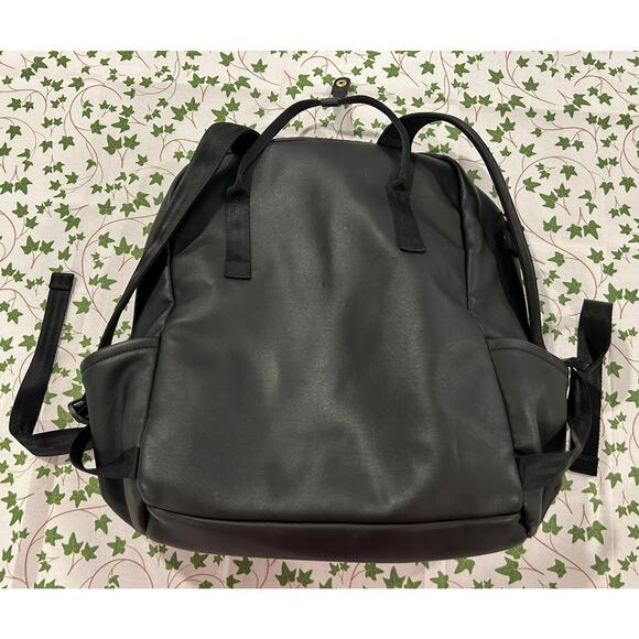 Petunia Pickle Bottom Leatherette Boxy Backpack - Picture 5 of 5